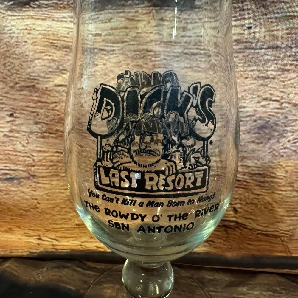 Dick's Last Resort Hurricane Glass San Antonio Novelty Barware
